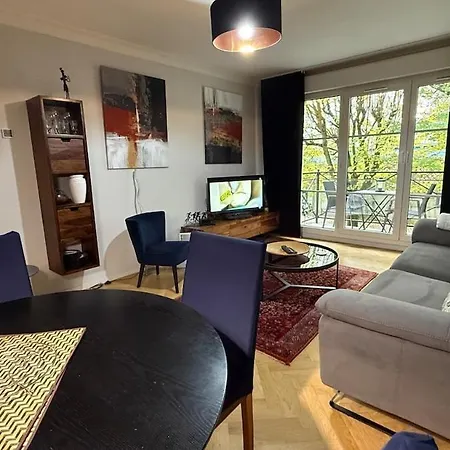 Eloi - 3 Chambres, Terrasse Et Parking Apartamento *